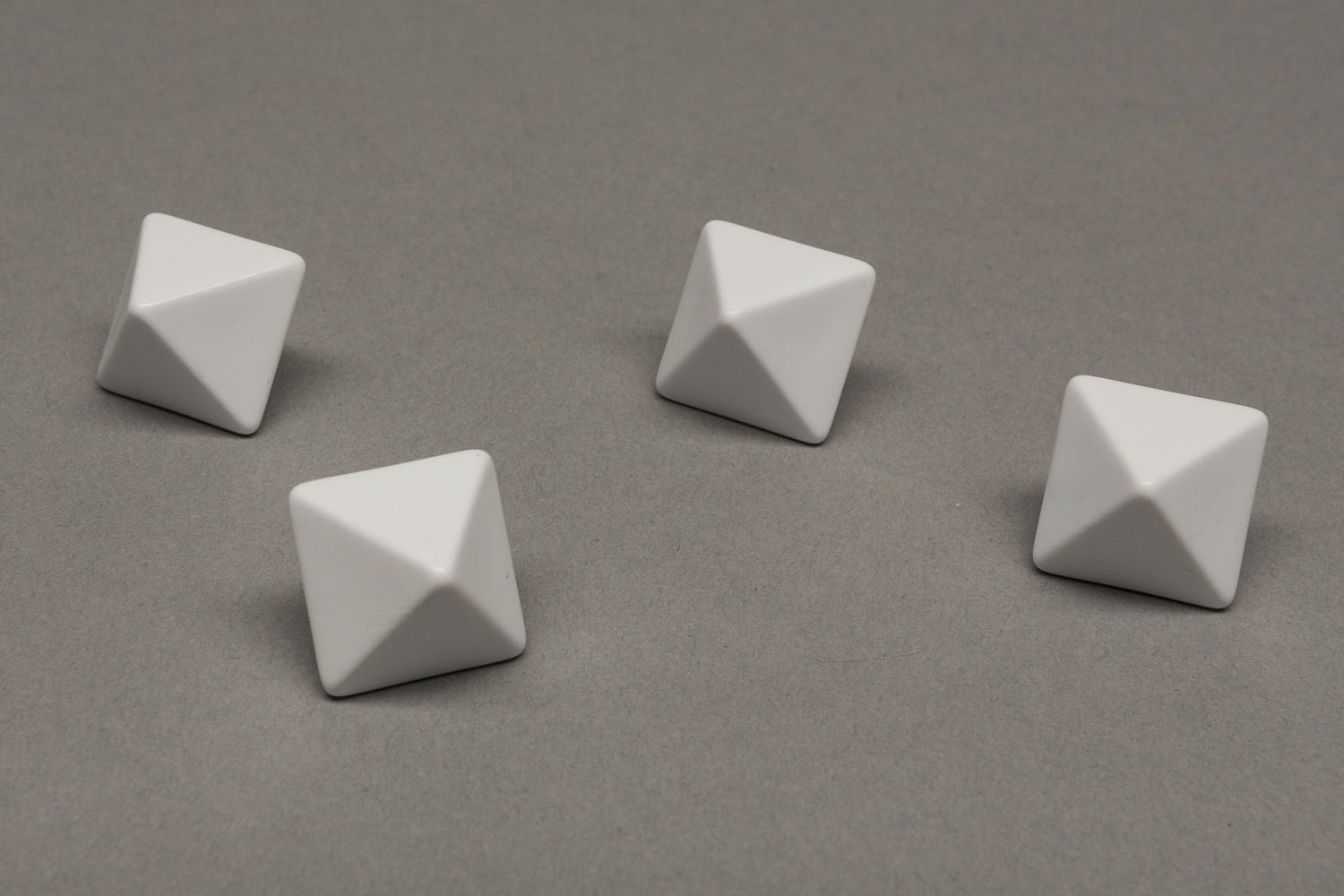 8-sided blank dice