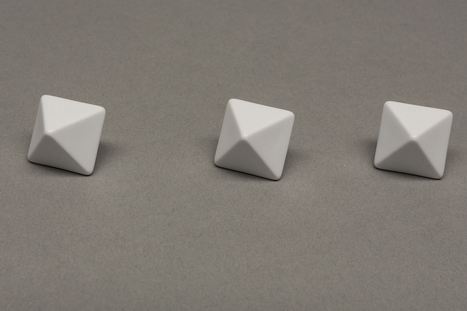 8-sided blank dice