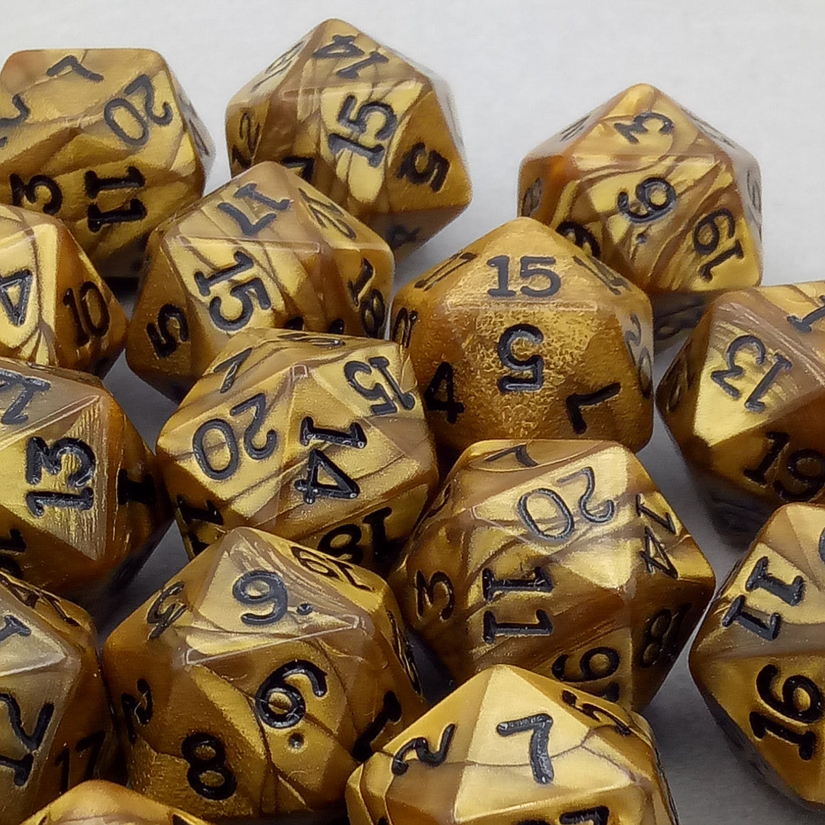 Dice gold-silver-bronze