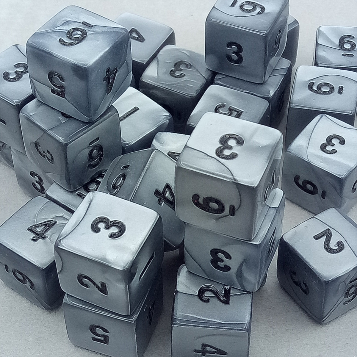 Dice gold-silver-bronze