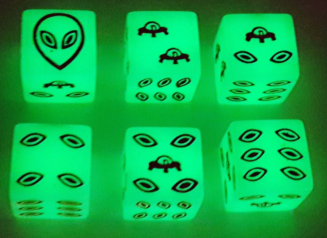 Leuchtwürfel Aliens