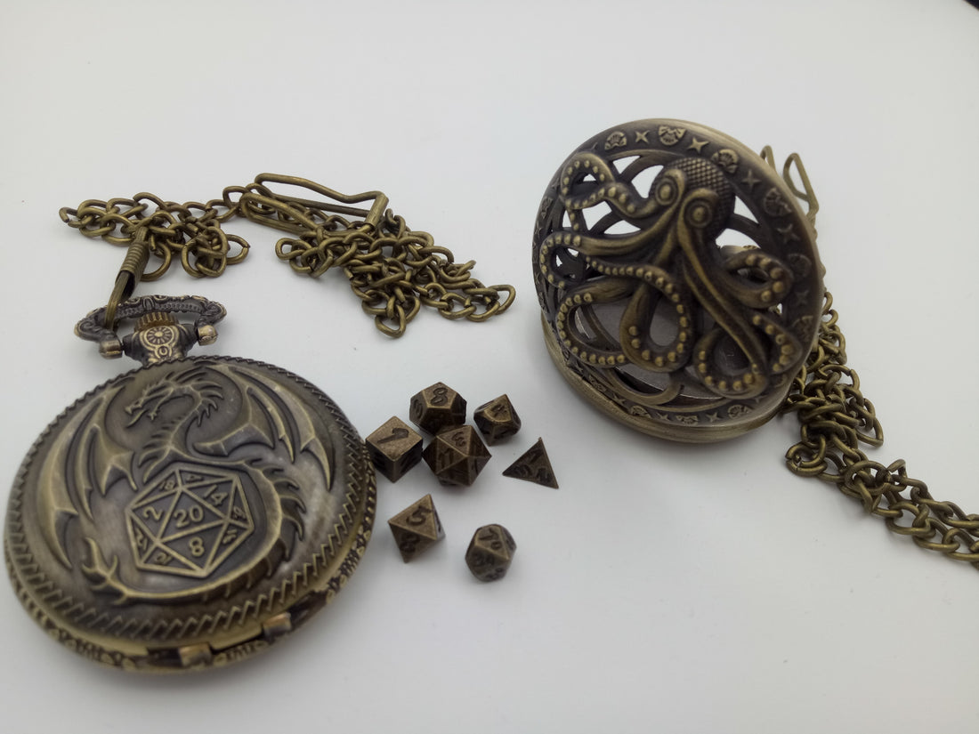 Metallwürfelset in Metalldose