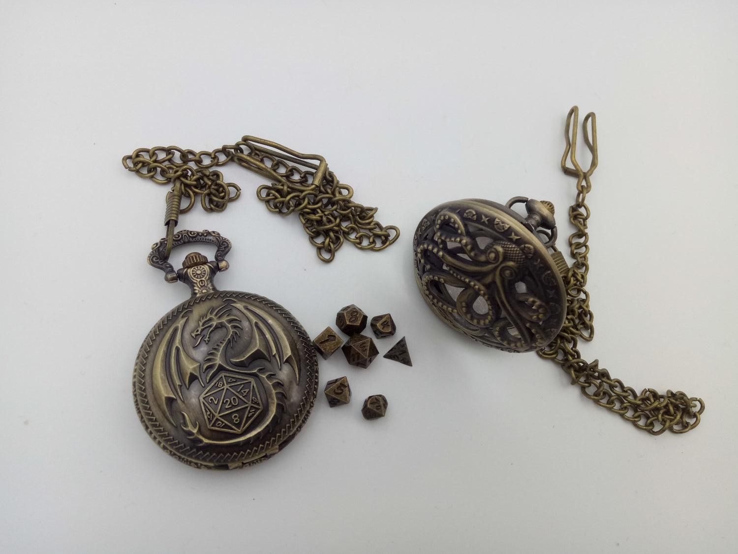 Metal dice set in metal box